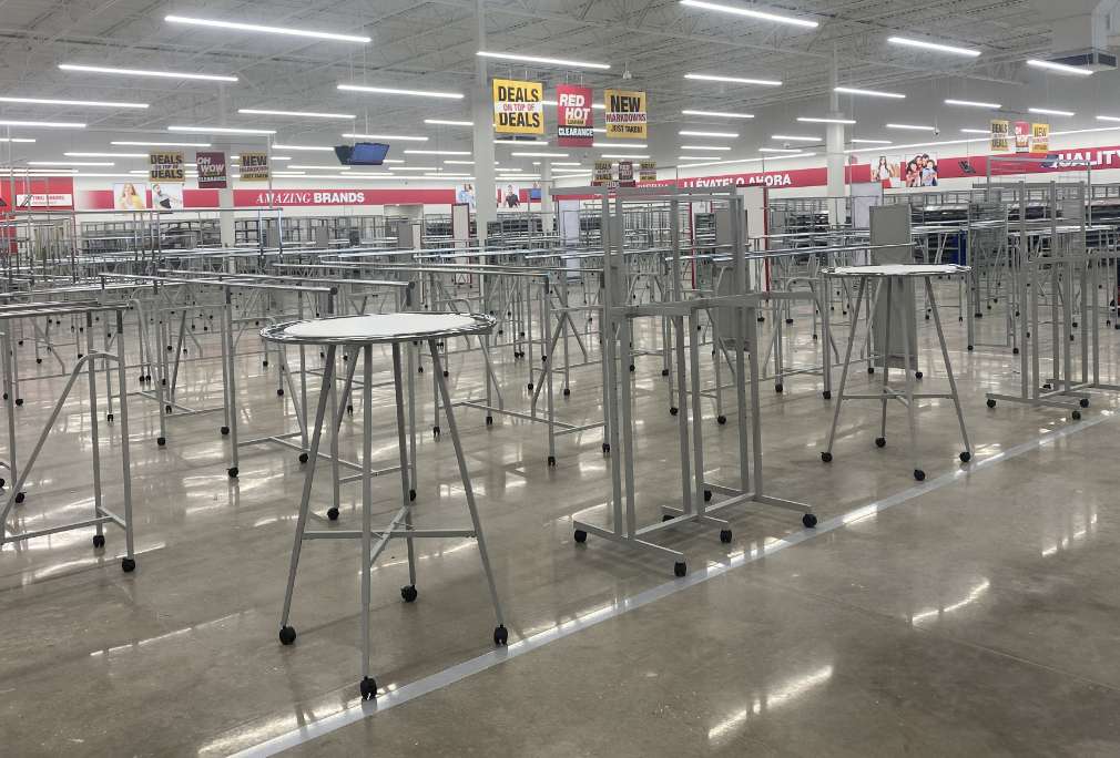 Fixture removal and installation for retail store remodel services